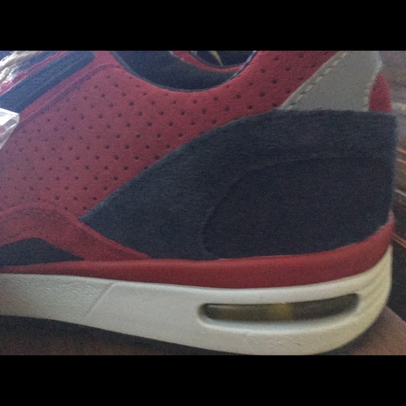 Brooks x UBIQ main image 9